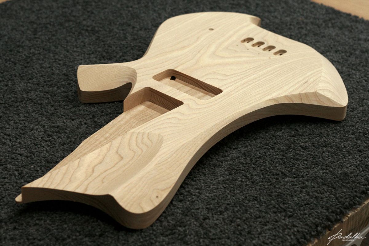 Ennea Corvus build 6