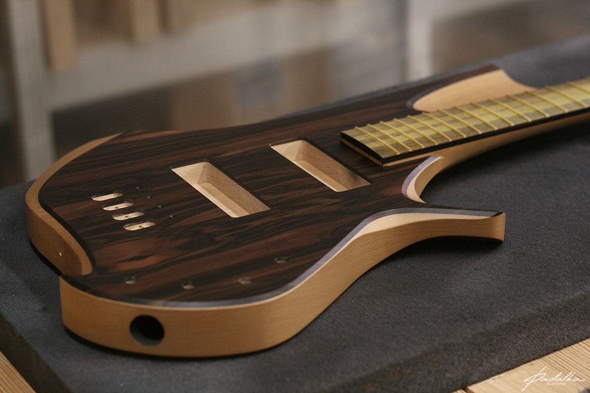 Ennea Amber build 9
