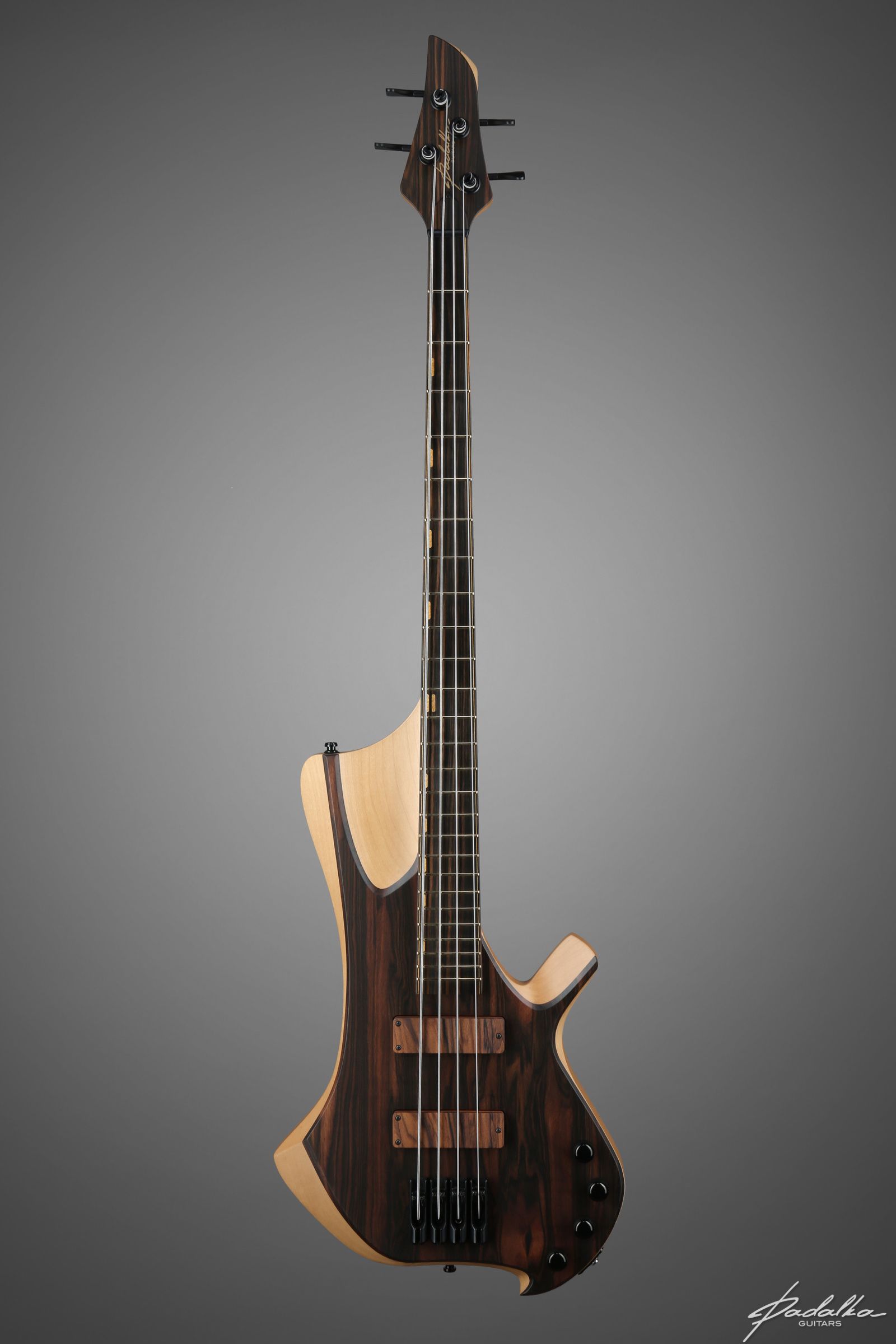 Ennea Amber photo 2