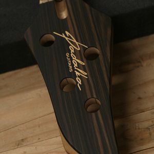 Ennea Amber build 8